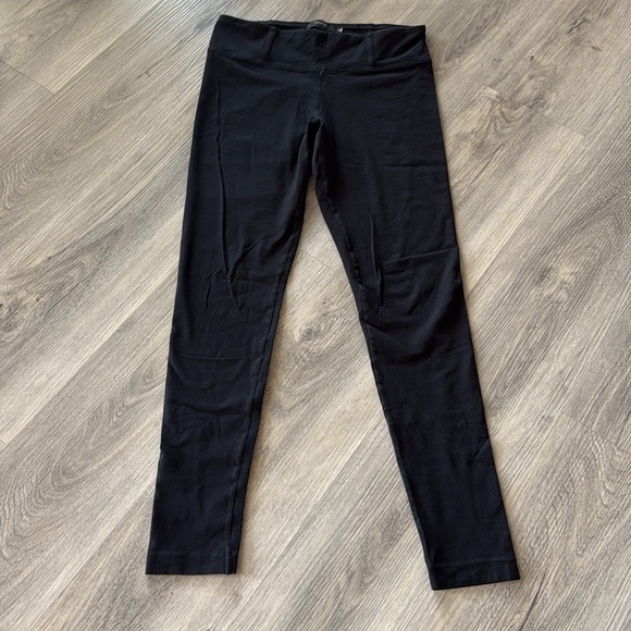 Talula Black Stretch Leggings size medium - Picture 2 of 10